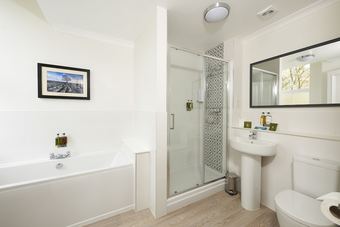 Hotel Newfield Hall