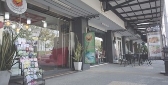 Tawan Warn Hotel