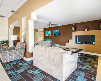 Hotel Quality Inn Near Downtown Tucson