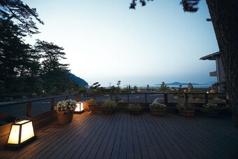 Yoimachi No Yado Hagiichirin