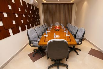 Hotel One Rahim Yar Khan Club Road