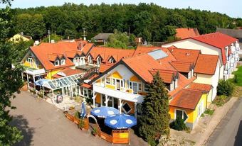 Hotel & Restaurant Kuhfelder Hof