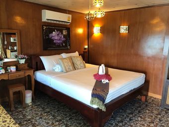 Hotel Tongta Phaview