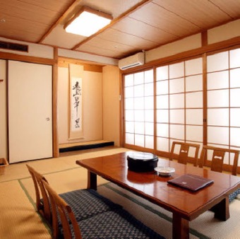 Hotel Royal Hill Fukuchiyama & Spa