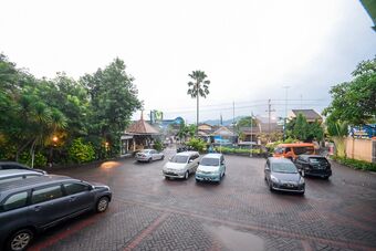 Hotel Airy Mojoroto Jaksa Agung Suprapto 26 Kediri