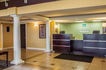 Hotel Quality Inn And Suites St Charles -west Chicago