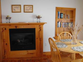 Hotel Dewar's Inn On The River