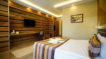 The Duman Hotel