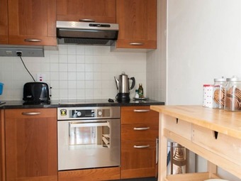 Sunny Apartment Off Grand Canal Square Dublin 2