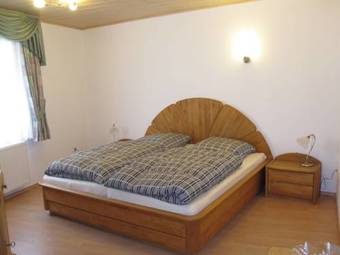 Apartamento Ferienwohnungen - An Der Kunstakademie