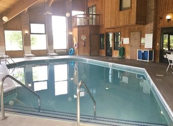 Hotel Amerihost Inn & Suites Fulton