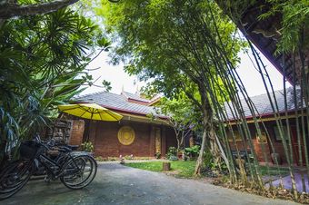 Hotel Irawadee Resort