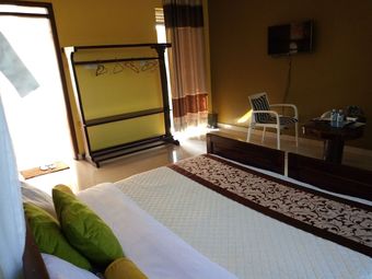 Hotel Philo Leisure Gardens