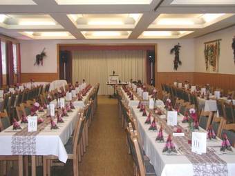 Gasthof Und Hotel Zum Hirsch