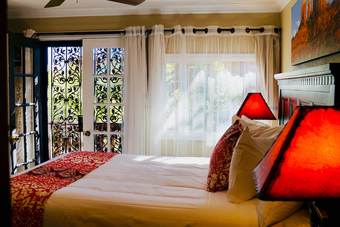 Hotel Lantern Light Inn - Adults Only