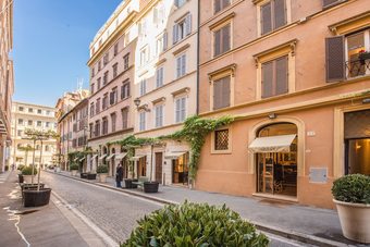 Pantheonview - Imperial Apartment