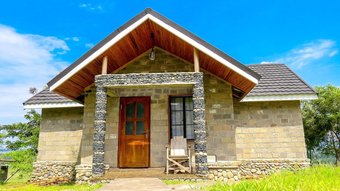 Hotel Kyangabi Crater Resort