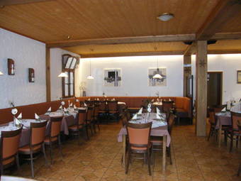 Hostal Gasthaus Hotel Pfeifferling