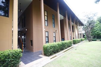 Hotel Wangtaparb Resort