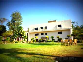 Hotel Achal Resort