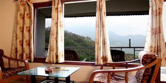 Hotel Adb Rooms Falcon Crest