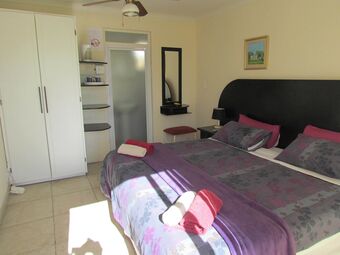 Hotel Blue Horizon Bay Guest House