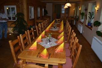 Hostal Restaurant & Pension Forsthaus Hain