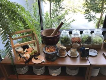 Natee The Riverfront Hotel Kanchanaburi