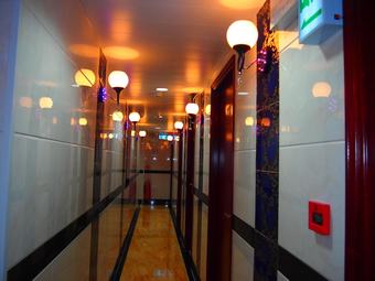 Delta Deluxe Hotel
