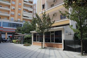 Hotel International