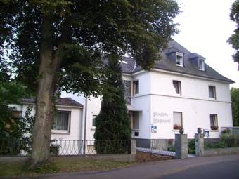 Hostal Hotel Pension Wiesenau