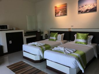 3z Pool Villa & Hotel