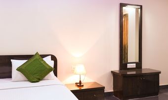 Hotel Treebo Manasa Residency
