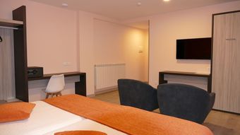 Hotel El Nido De Pinares