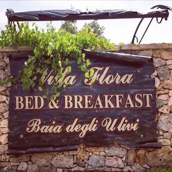 Bed & Breakfast Villa Flora Baia Degli Ulivi