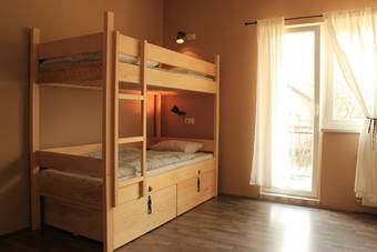 Hostal Falling Lakes Hostel