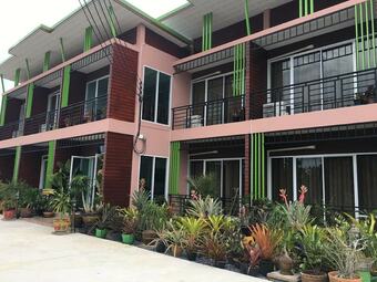 Hotel Baan Suan Punpaka Resort