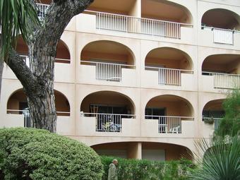 Apartamento Studio In Hy�res, With Furnished Terrace And Wifi - 150 M From The Beach
