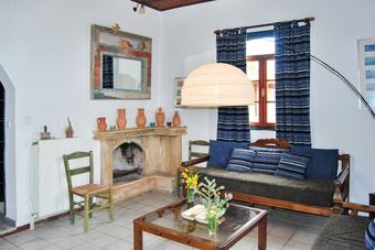 Villa With 5 Bedrooms In Limnos, Chios Island, With Wonderful Sea View, Enclosed Garden And Wifi - 250 M From The Beach