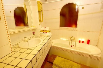 Villa With 5 Bedrooms In Benaocaz, With Wonderful Mountain View, Private Pool, Furnished Terrace