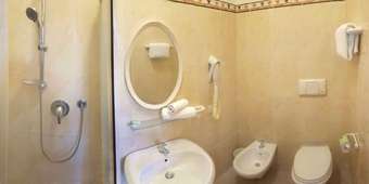 Hotel Prestige