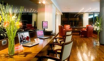 Urquiza Apart Hotel & Suites