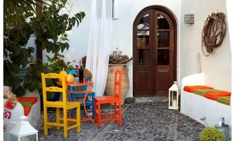 Anna Traditional Apartments