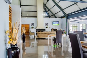 Mount Shekinah Country Hotel