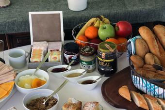 Aparthotel Miva Sea View