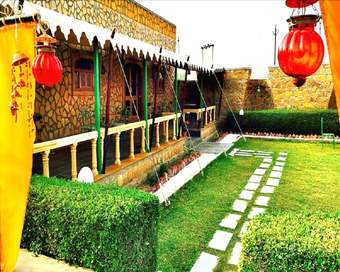 Hotel The Mamas Resort And Camp