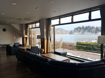 Hotel Nojiri Lake Resort