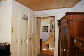 Hostal Apartmenthaus & Pension Antik
