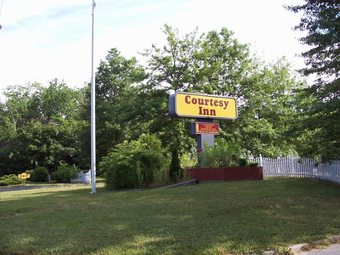 Motel Courtesy Inn
