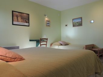 Hotel Chambres D'h�tes Les Pi�ris